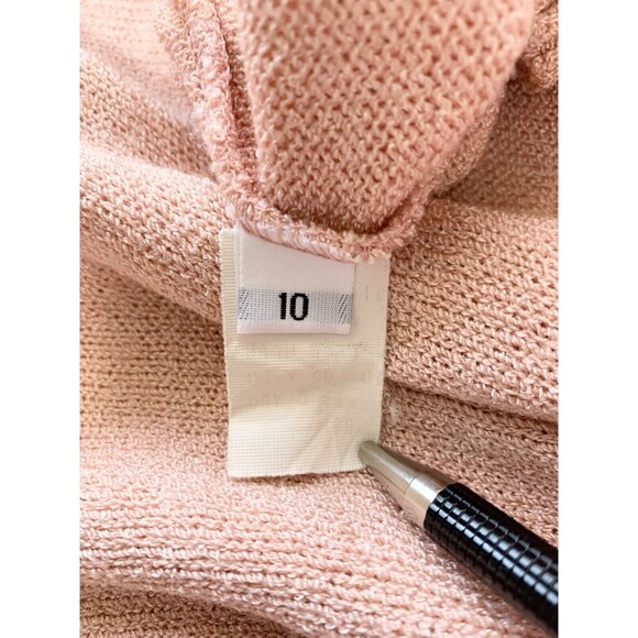 Vintage Women's Pink Sweater with Floral Bow - Picture 6 of 10